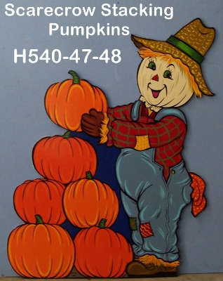 H540Scarecrow Stacking Pumpkins