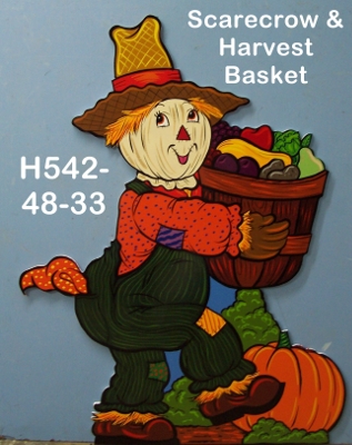 H542Scarecrow & Harvest Basket