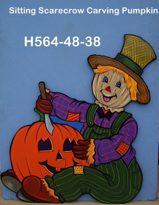 H564Sitting Scarecrow Carving Pumpkin